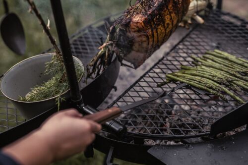 Barebones Cowboy Cooking spatel