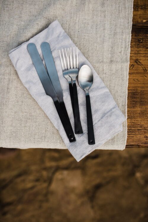 Barebones Flatware / Bestekset 2 sets