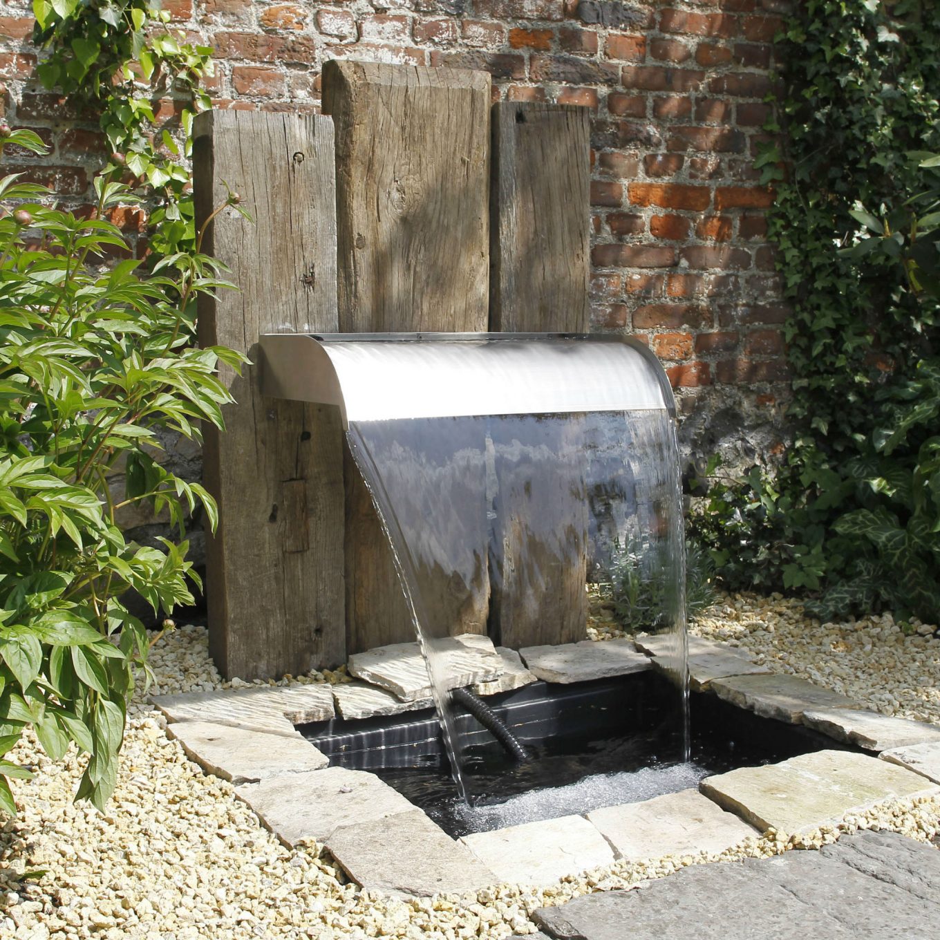 Waterval Nevada 90cm met LED verlichting Waterval Nevada 90cm met LED verlichting