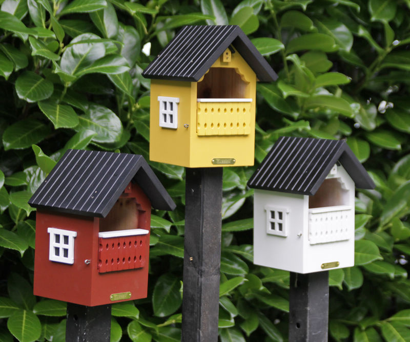 510018_wg251_balcony_nesting_box_red_white_yellow_high_res-small.jpg